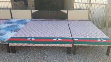 Çarpayılar: Kravat Təzə hazırları var Çatdırılma var Bir nəfərlik kravat 60 manat — 3