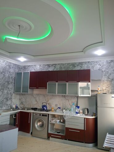 Həyət evləri və villaların satışı: 2 mərtəbəli həyət evi - Ümumi görünüş: Daş hasarla əhatələnmiş həyət — 4