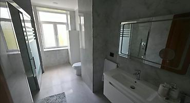 goranboyda ev satilir: Bakı, Montin, 5 otaqlı, Köhnə tikili, m. Nəriman Nərimanov, 175 kv. m — 6