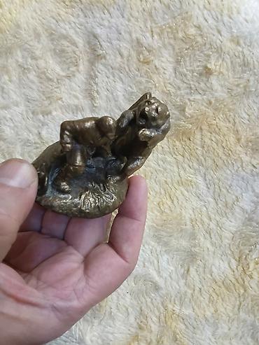 figur: Бронзовая статуэтка ссср 60х годов охотник и медведь — 2