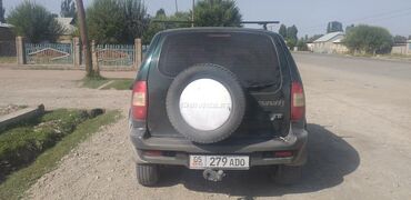 купить мотор на ниву: Chevrolet Niva: 1.7 л, Механика, Бензин, Внедорожник