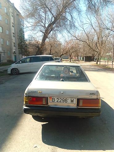 e34 2 5: Mazda 323: 1985 г., 1.5 л, Механика, Бензин, Седан — 4