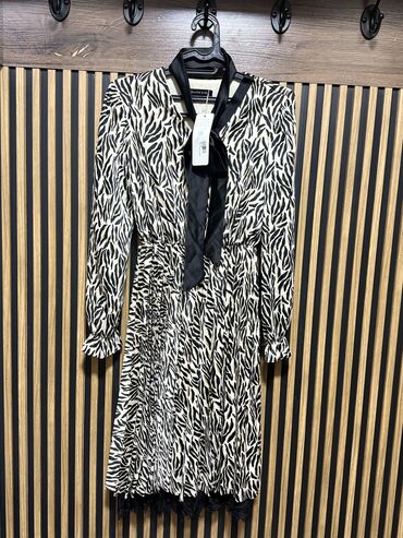 кружевное платье большого размера: Продаю новая платья с этикеткой. Покупала за 5500с отдам за 3500с