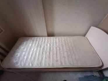 кровать двухспальный: Бир кишилик Керебет, Колдонулган