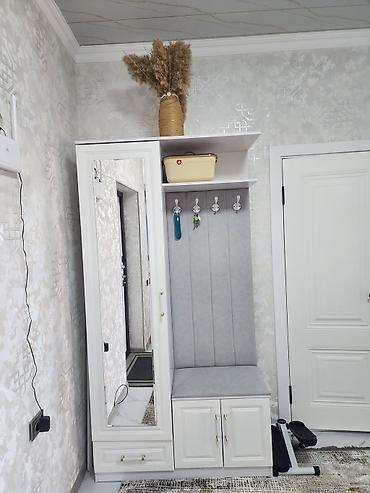 полки для сумок: Прихожая модульная в светлых тонах - Комплектация: высокий шкаф с — 2