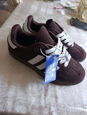 adidas ev geyimleri instagram: Adidas Originals Samba stilində idman ayaqqabıları - Model: Adidas — 2