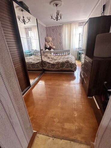 Köhnə tikili: Bakı, Lökbatan qəs., 5 otaqlı, Köhnə tikili, 120 kv. m -da lalafo.az — 7 Köhnə tikili: Bakı, Lökbatan qəs., 5 otaqlı, Köhnə tikili, 120 kv. m — 7