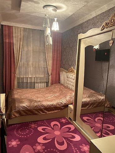 Qonaq otağı dəstləri: SAHIBINDƏN SATILIR. Tam əşyalı satılır.Mənzil çox səliqəlidi — 4