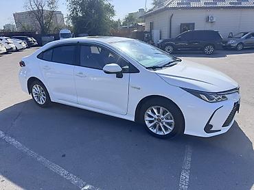 Продажа авто: Toyota Corolla: 2019 г., 1.8 л, Вариатор, Гибрид, Седан — 4