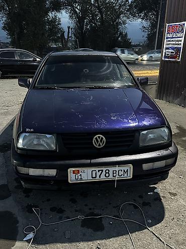 Унаа сатуу: Volkswagen Vento: 1994 г., 1.8 л, Кол менен иштөөчү, Бензин, Седан — 6