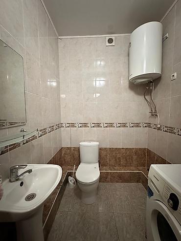 2 8: 2 комнаты, 65 м², 7 мкр Элитка, 8 этаж, Требуется ремонт — 9