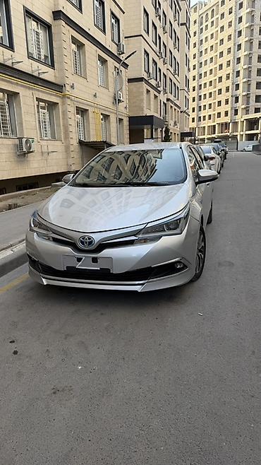 coroll: Toyota Corolla: 2019 г., 1.8 л, Вариатор, Гибрид, Седан — 1