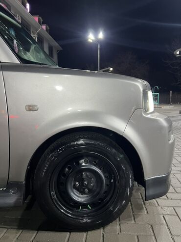 Toyota: Toyota bB: 2004 г., 1.3 л, Автомат, Бензин, Минивэн — 8