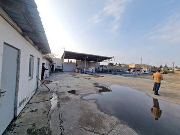 Anbar və emalatxanalar: Xətai rayonu, Babək prospektində, "Şərq Motors"un yaxınlığındа torpq — 2