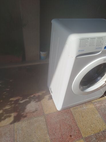 baku electronics paltaryuyan: Paltaryuyan maşın Indesit, 6 kq, İşlənmiş, Avtomat, Qurutma var, Kredit yoxdur, Ünvandan götürmə