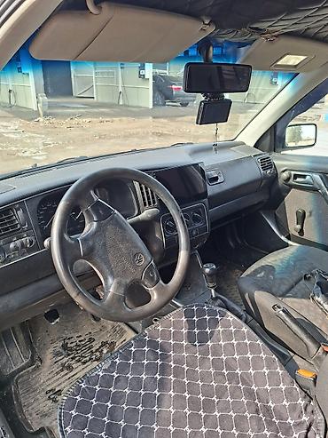 devo matiz: Volkswagen Golf: 1993 г., 1.8 л, Механика, Бензин, Хэтчбэк — 10