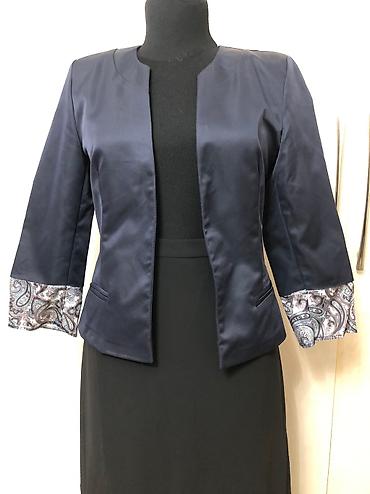 Другая женская одежда: Юбки джинсы штаны пиджаки шарфы . Размеры разные . Цена — 13