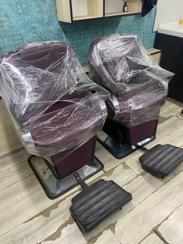 Biznes üçün program təminatı: 400Azn 1 ededi teze əla veziyyetde salon kreslolari.unvan Qara