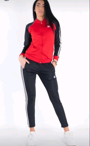 Gornji i donji deo: Nova boja 
likra s, m, l, xl, 2xl 
Cena 3200 din — 19