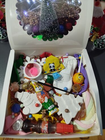 Hədiyyə bağlamaları: Hədiyyə qutusu, Yeni, rəng - Ağ, Ödənişli çatdırılma — 3