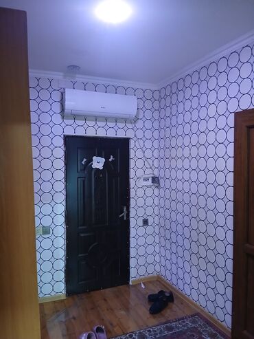 Köhnə tikili: Bakı, 8-ci mikrorayon, 2 otaqlı, Köhnə tikili, m. Azadlıq Prospekti, 53 kv. m — 1