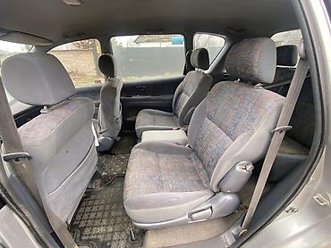 Транспорт: Toyota Picnic: 1997 г., 2 л, Механика, Бензин, Минивэн — 8