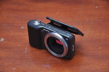 camera sony 1000: Sony Alpha NEX seriyalı güzgüsüz fotoaparat – dəyişən obyektivli — 4