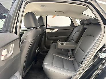 Kia: Kia K3: 2019 г., 1.6 л, Вариатор, Бензин, Седан — 17