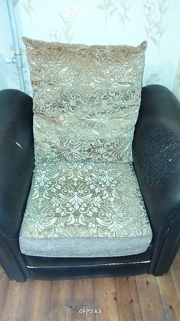 Mebel: BİR DİVAN İKİ KRESLO Mebel: 3 yerlik yumşaq divan və uyğun — 1