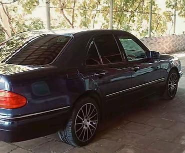 mercedes 170 b: Mercedes-Benz 230: 2.3 l | 1996 il Sedan — 8