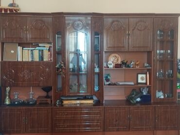 бакалашка бишкек: Ашкана үчүн шкаф, Колдонулган, Асма, Жуугучсуз, Жыгач