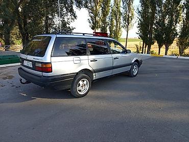 гур е39: Volkswagen Passat Variant: 1990 г., Кол менен иштөөчү, Бензин, Универсал — 3