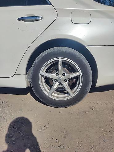Колеса в сборе 215 / 60 / R 16, Зима, Б/у, Комплект, Легковые, Литые, отверстий - 5