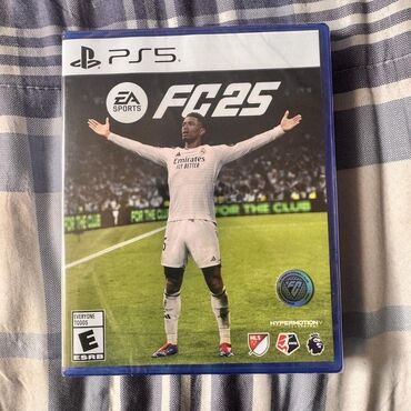 приставка о: Игра для PlayStation 5: EA SPORTS FC 25 (диск в коробке)