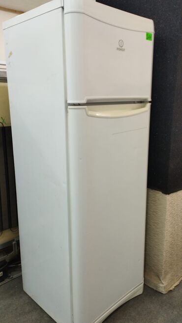 xaladelnik vitrin: Холодильник Beko, Двухкамерный