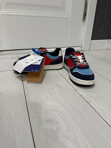 nike react: Кроссовки новые Lassie для детей/подростков - Бренд: Lassie (ярлыки — 4