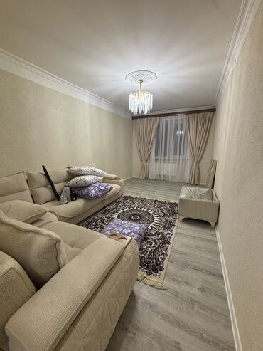 Uzunmüddətli kirayə mənzillər: Unvan: yeni gunesli d massivi 24 - 9/5 mertebe - 5 otaq - 110 kv - qaz — 7