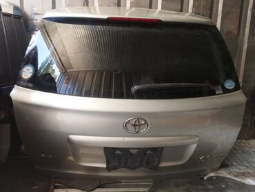 Другие автозапчасти: Крышка багажника Toyota Avensis AZT251W 2.4 2003 (б/у) КУЗОВНЫЕ ДЕТАЛИ