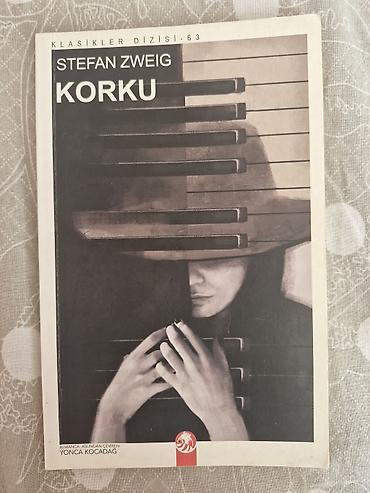 Книги и журналы: Məhsul: Kitablar dəsti "Korku" - 2₼ . "Başka" - 2₼ . "Обычай умирать" — 1