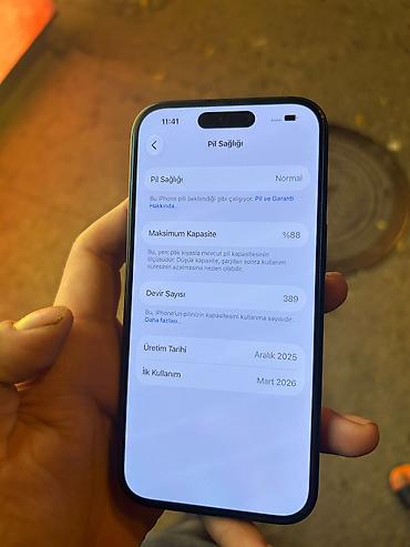 iphone zaryatka: IPhone 15, 128 GB, Qara, Simsiz şarj — 8