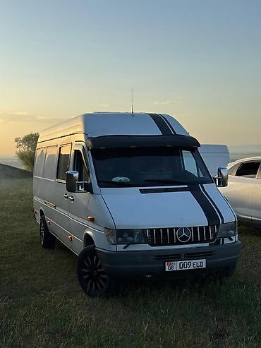 бус спринтер короткие: Грузовик, Mercedes-Benz, Стандарт, 4 т, Б/у — 1