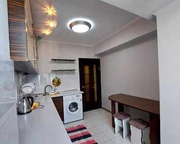 Посуточная аренда квартир: 1 комната, Постельное белье, Кондиционер, Парковка — 10