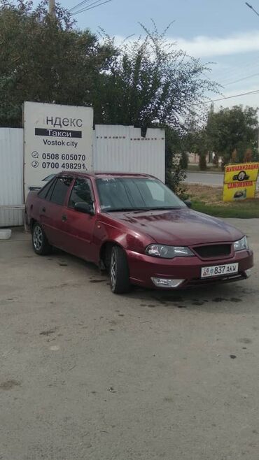 Daewoo: Daewoo Nexia: 2011 г., 1.5 л, Механика, Бензин, Седан