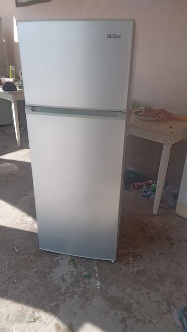 Холодильник Biryusa, Двухкамерный, 5 * 140 *