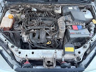 shevrolet lacetti: Ford Focus: 2003 г., 1.6 л, Механика, Газ, Хэтчбэк — 9