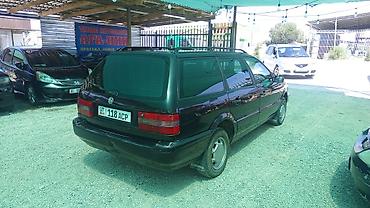 Унаа сатуу: Volkswagen Passat: 1994 г., 2 л, Кол менен иштөөчү, Бензин, Универсал — 1