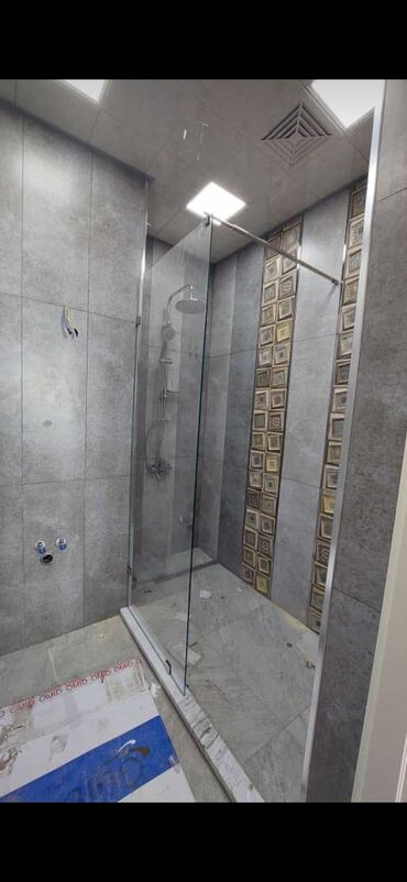 Duş kabinaları, arakəsmələr: Yeni Üstü açıq kabina, Künc üçün, Pulsuz çatdırılma — 29