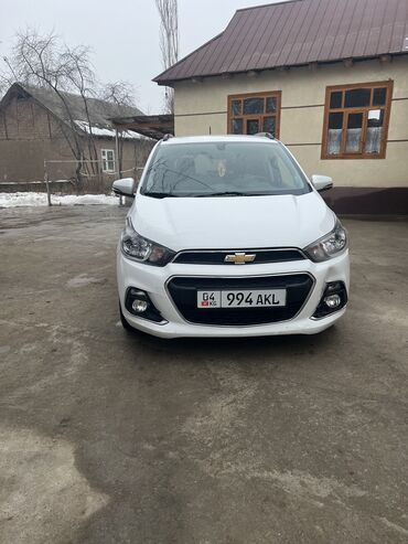 наклейки на авто: Chevrolet Spark: 2017 г., 1 л, Автомат, Бензин, Хэтчбэк