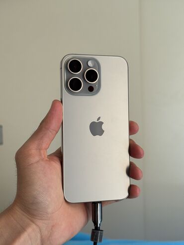 продаю в связи с переездом: IPhone 15 Pro, Колдонулган, 128 ГБ, Natural Titanium, Куту, 90 %