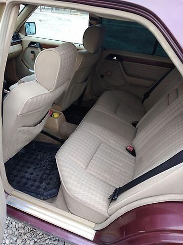 Продажа авто: Mercedes-Benz W124: 1991 г., 2.3 л, Механика, Бензин, Седан — 4